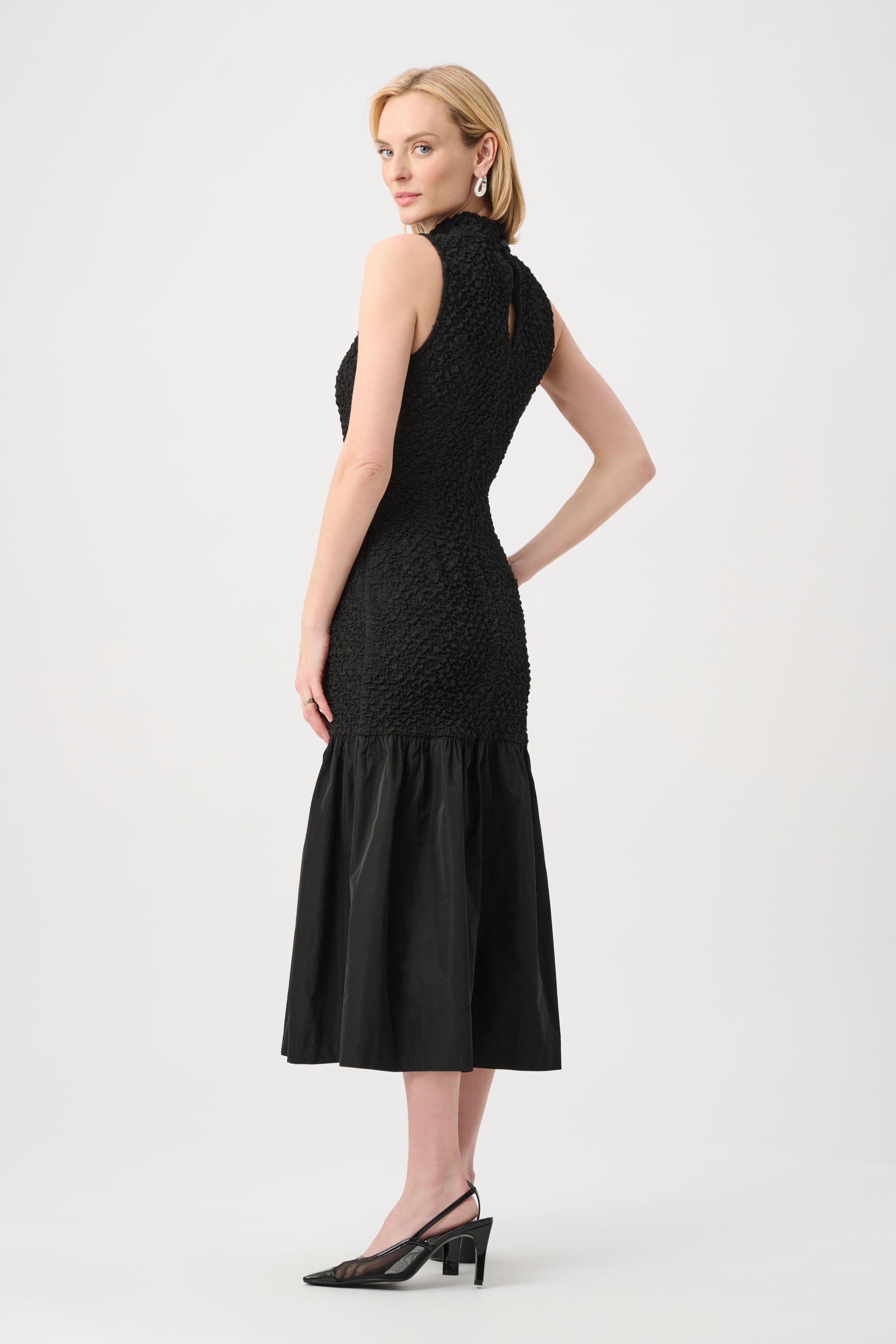 Textured Jacquard Flounce Dress With Memory