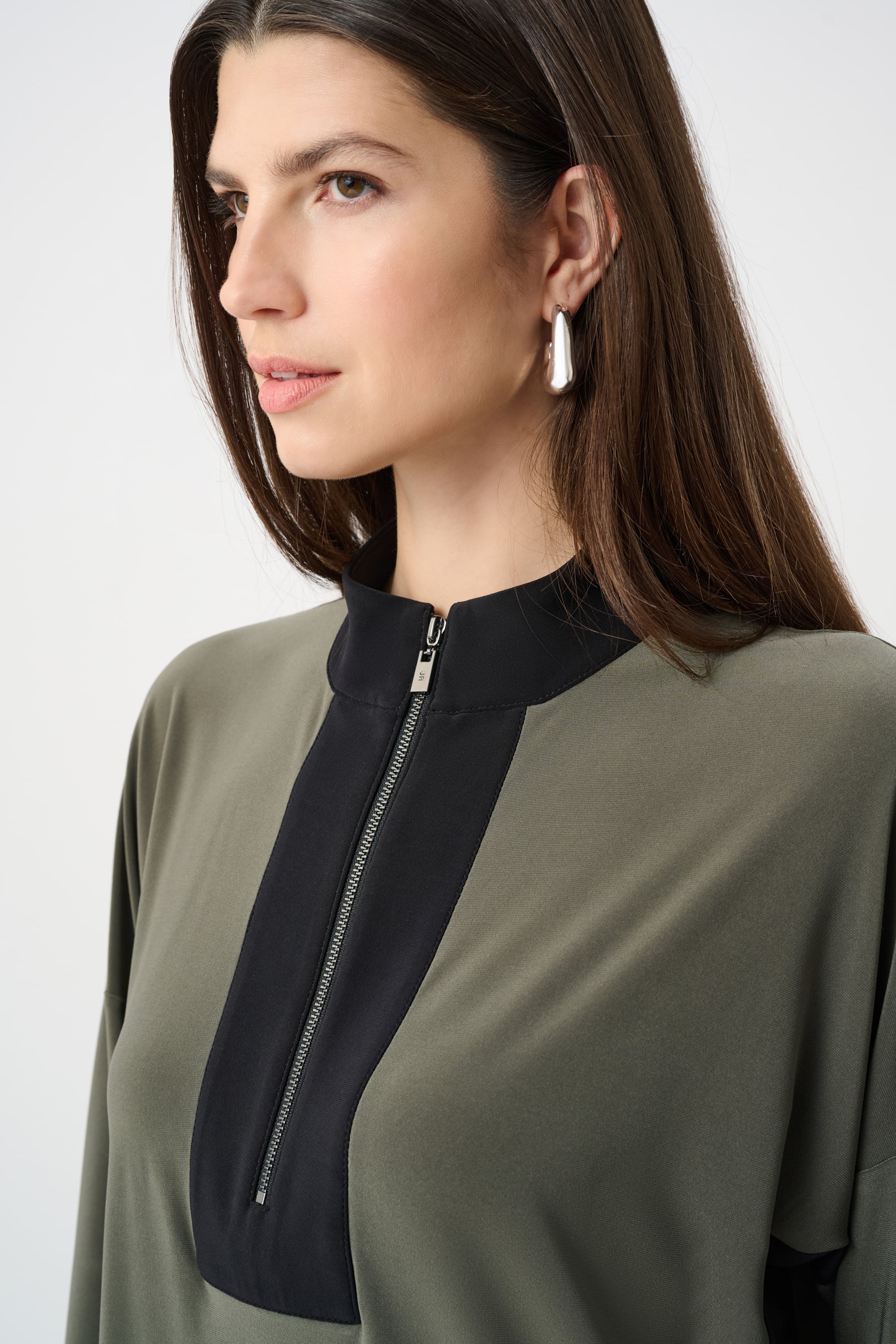 Silky Knit Color Block Straight Top