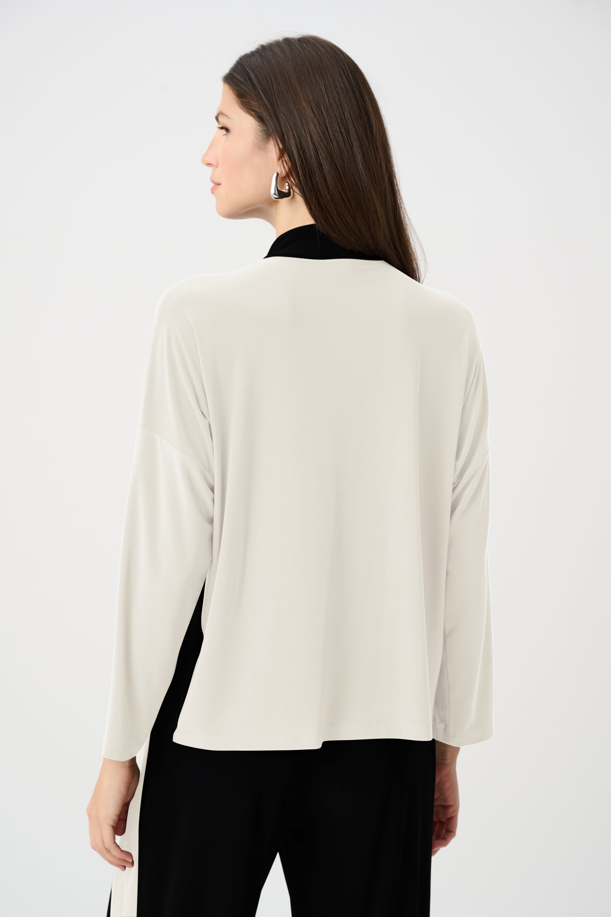 Silky Knit Color Block Straight Top