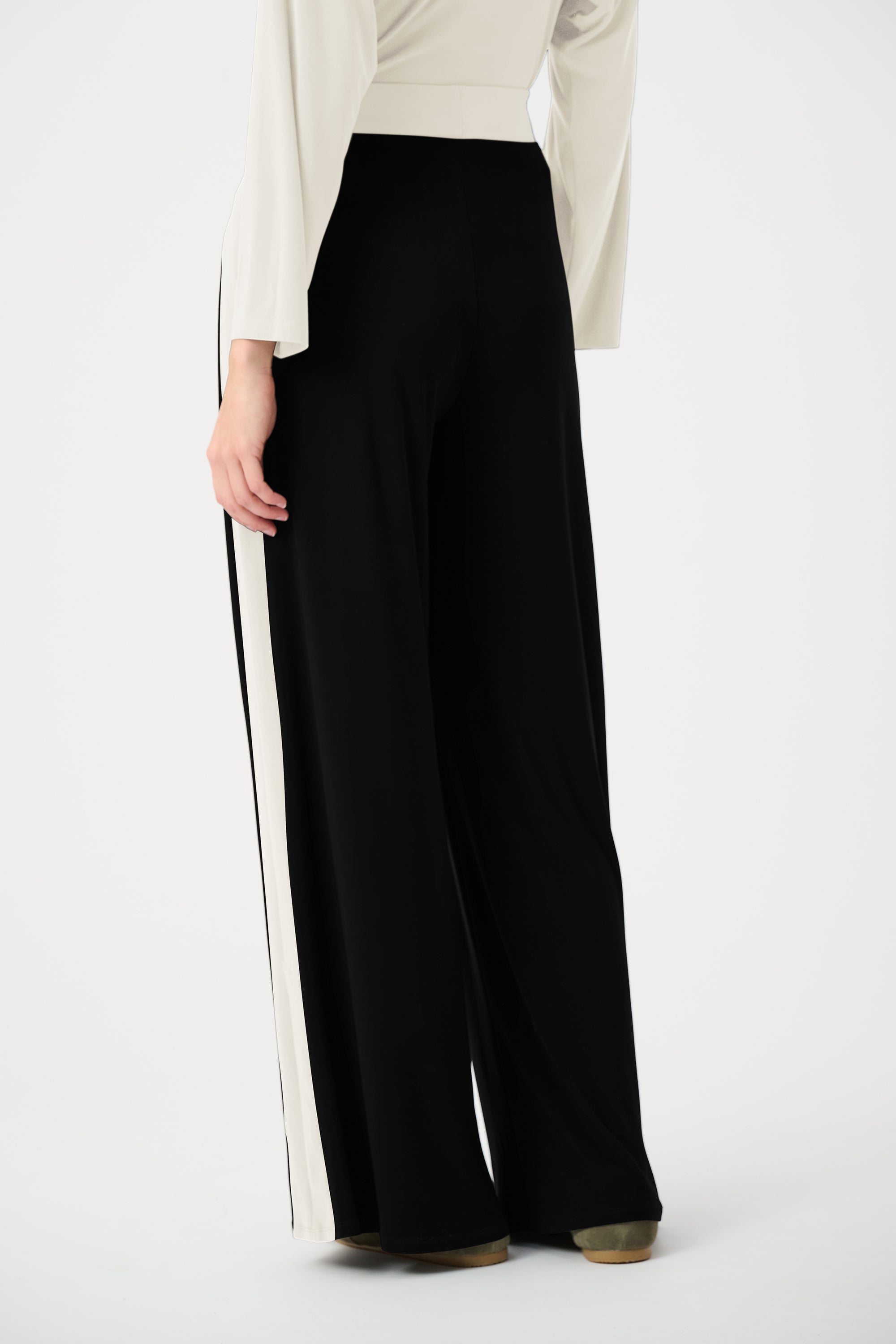 Silky Knit Color Block Wide Leg Pull-On Pants