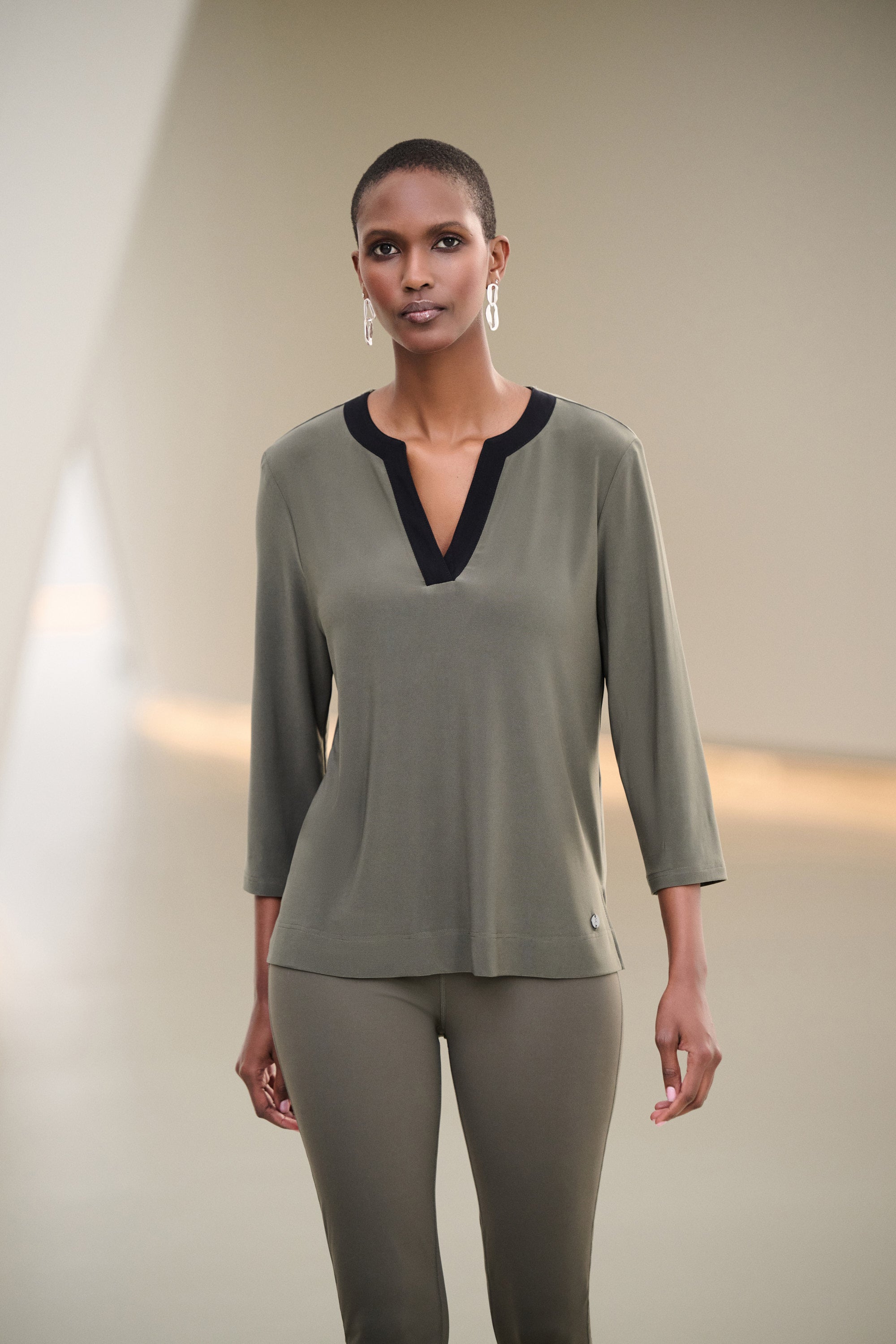 Silky Knit Color Block Straight Top