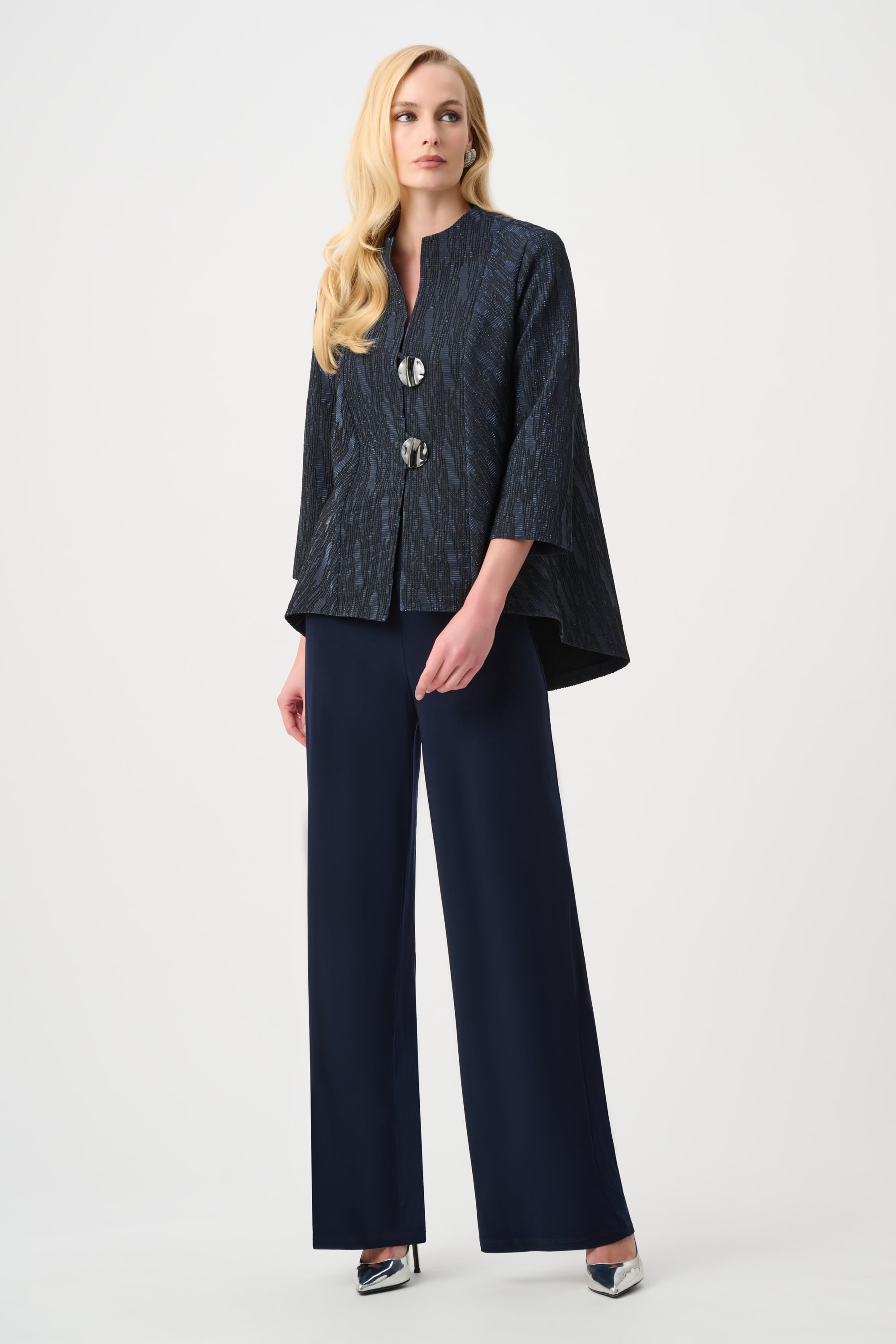 Signature | Foil-Textured Jacquard Trapeze Jacket