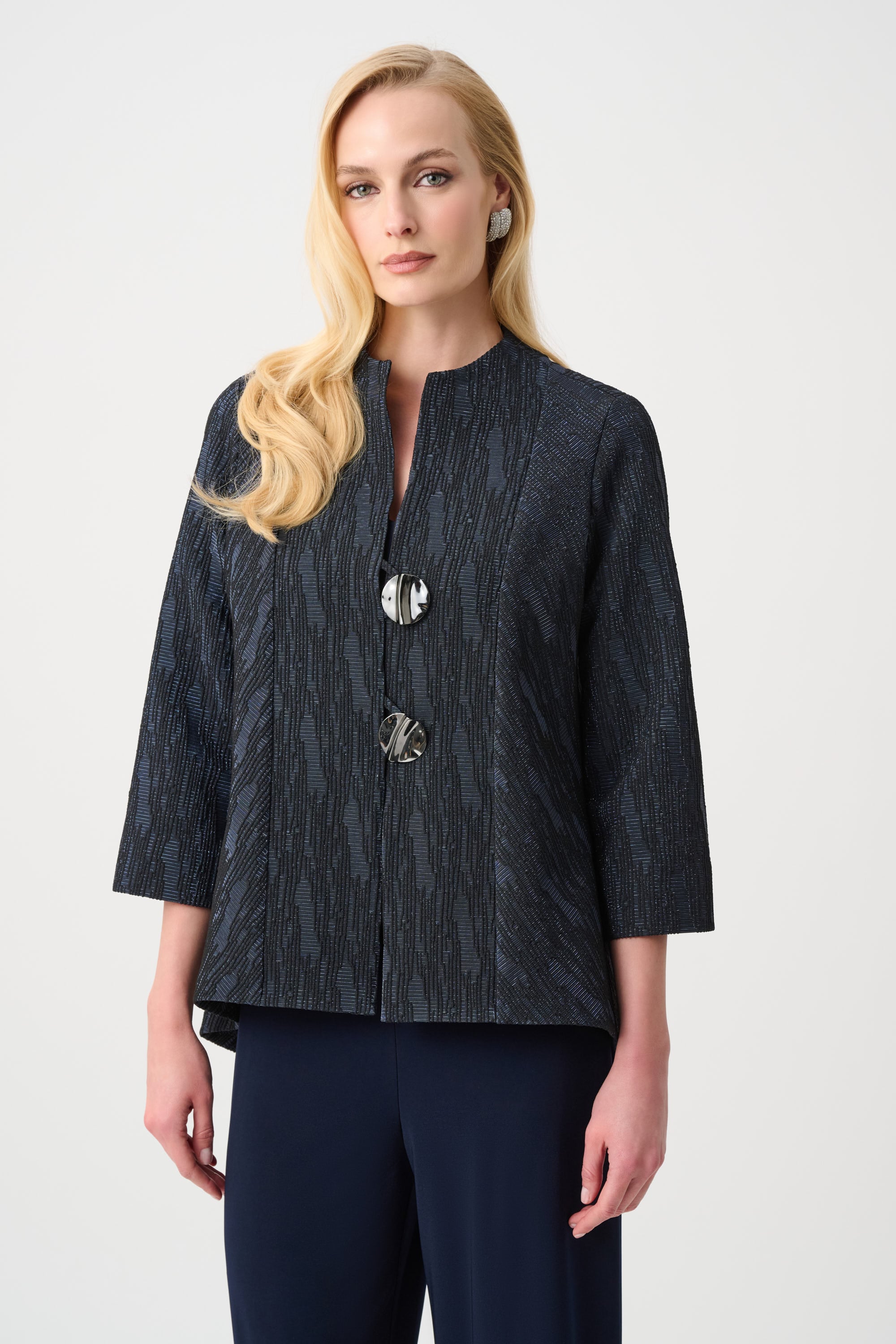 Signature | Foil-Textured Jacquard Trapeze Jacket