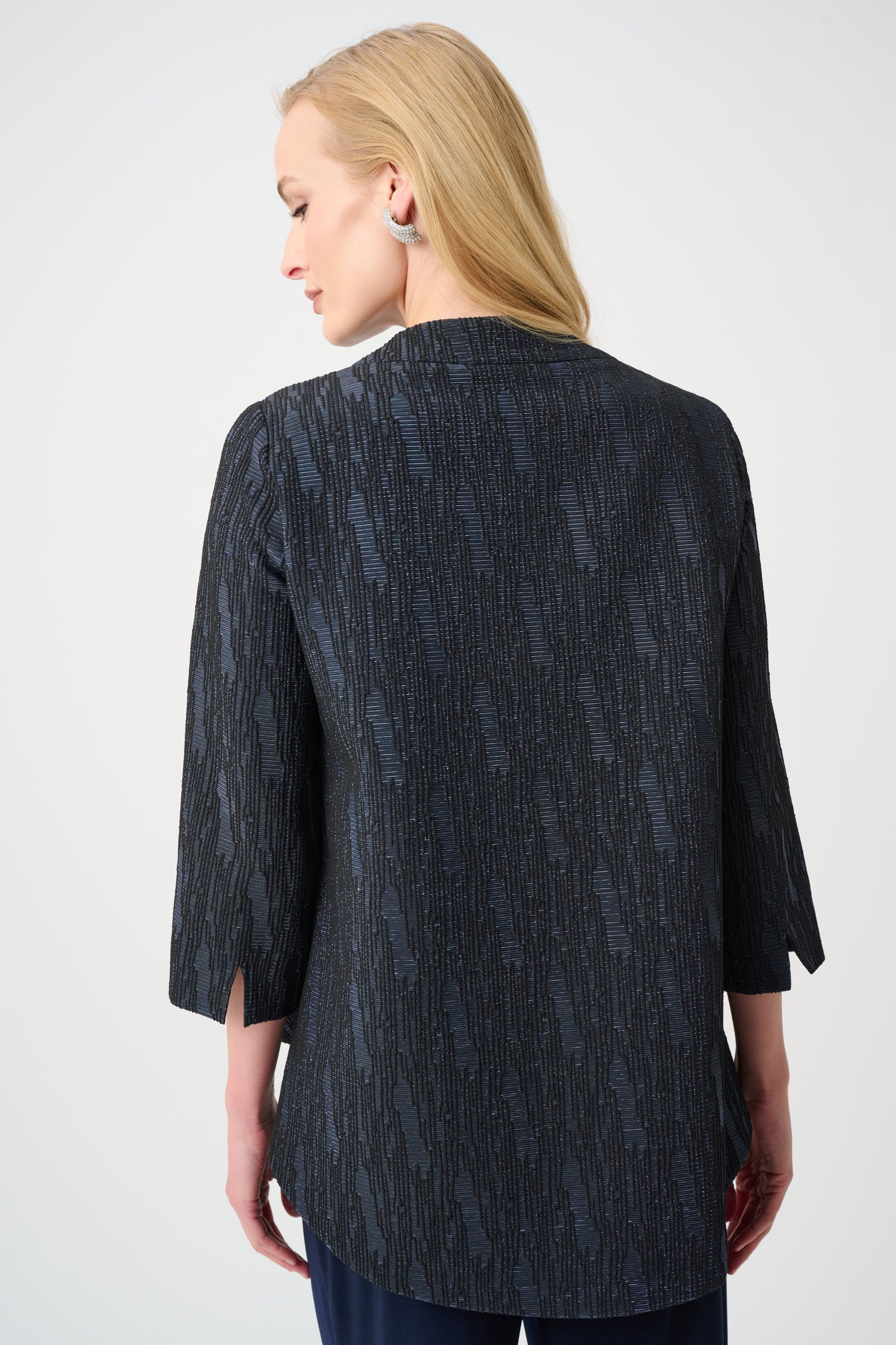 Signature | Foil-Textured Jacquard Trapeze Jacket
