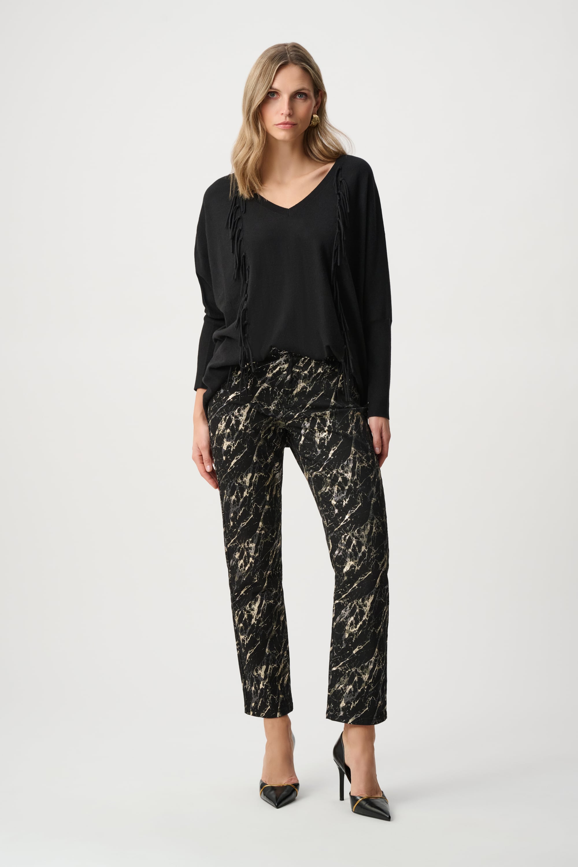 Viscose Knit Fringed Sweater