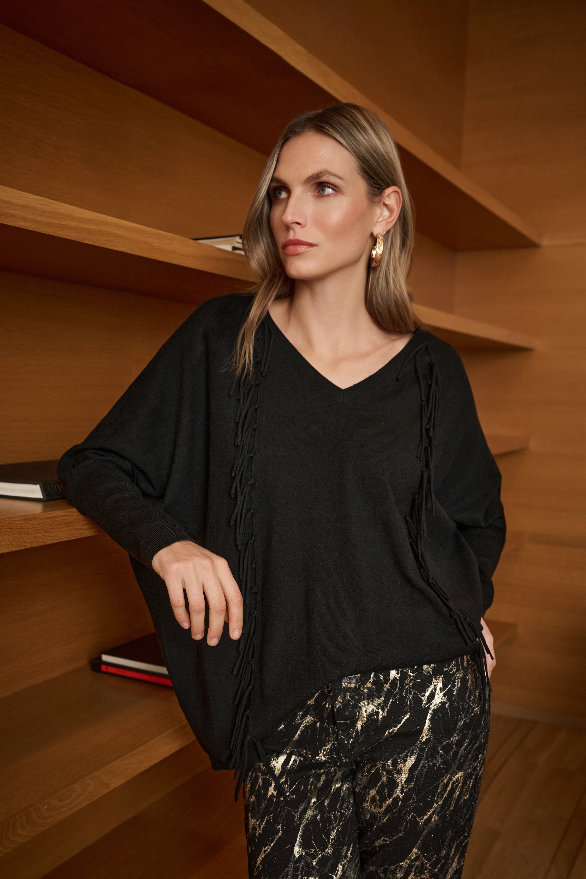 Viscose Knit Fringed Sweater