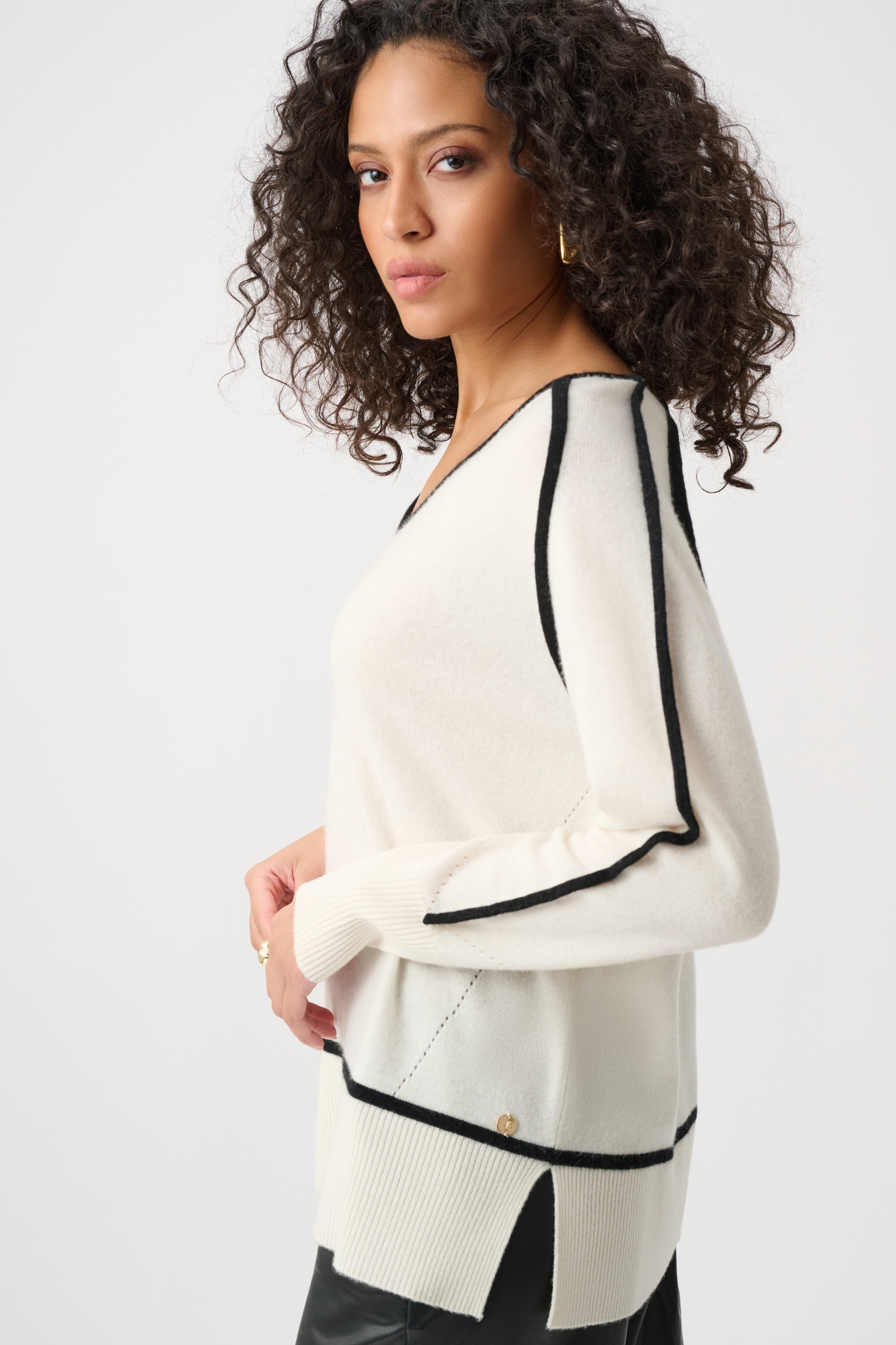 Cashmere And Wool Contrast trim Sweater
