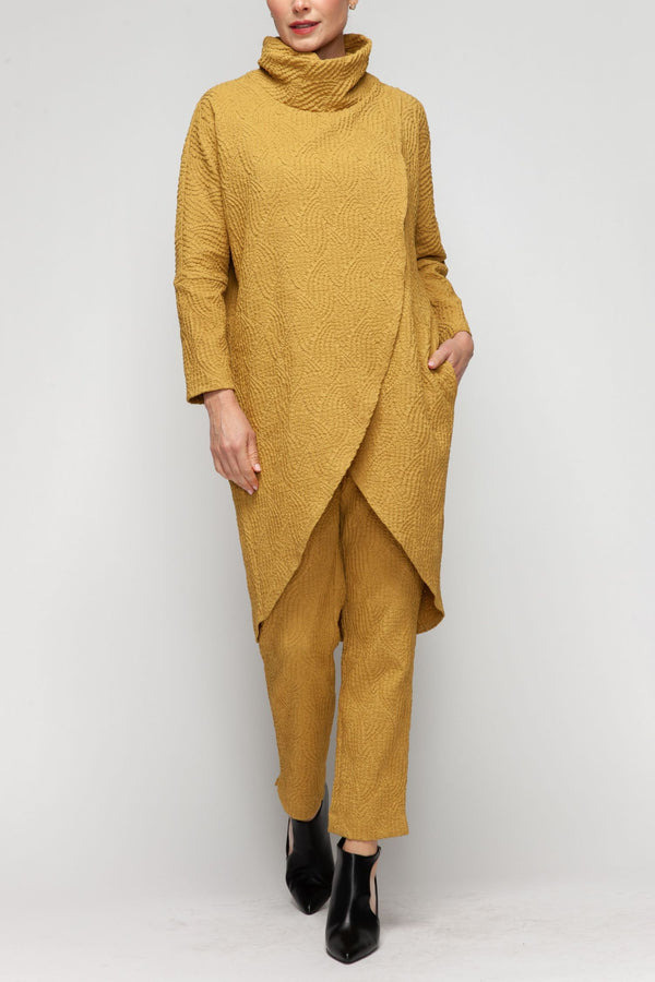 IC Collection Twisted Collar Crossover Top-7133T-DUP