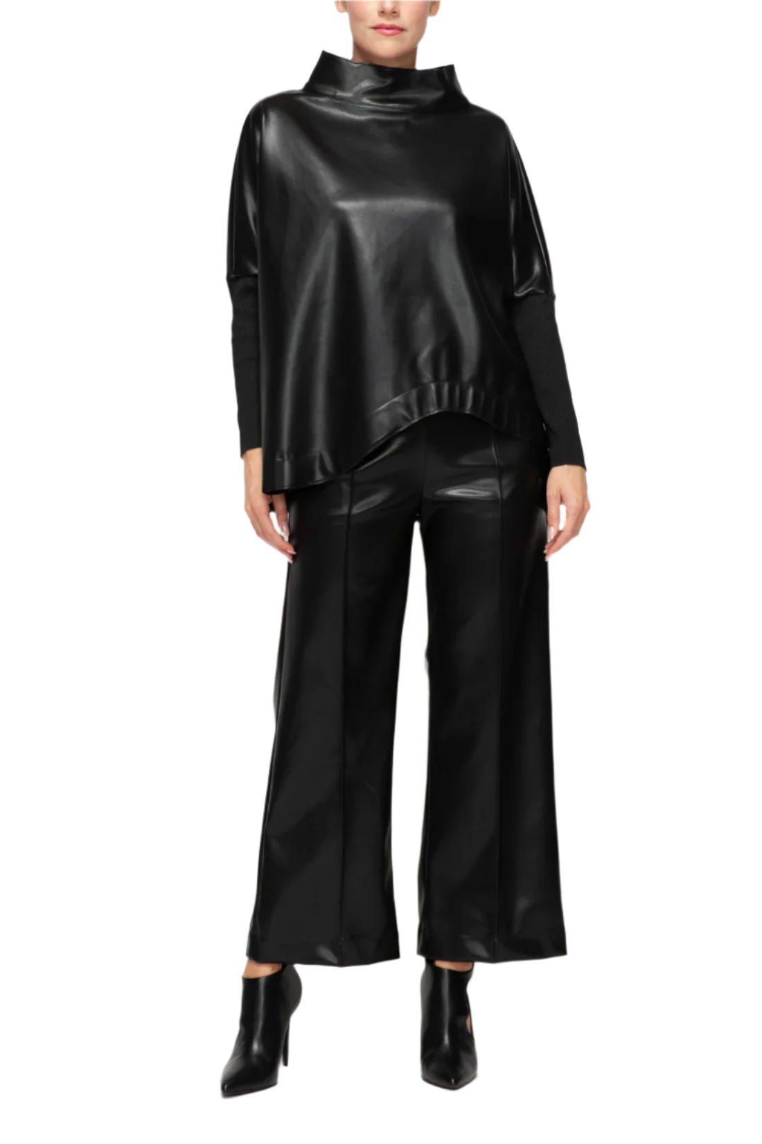 IC Collection Luxe Noir Sculpted Top-7156T