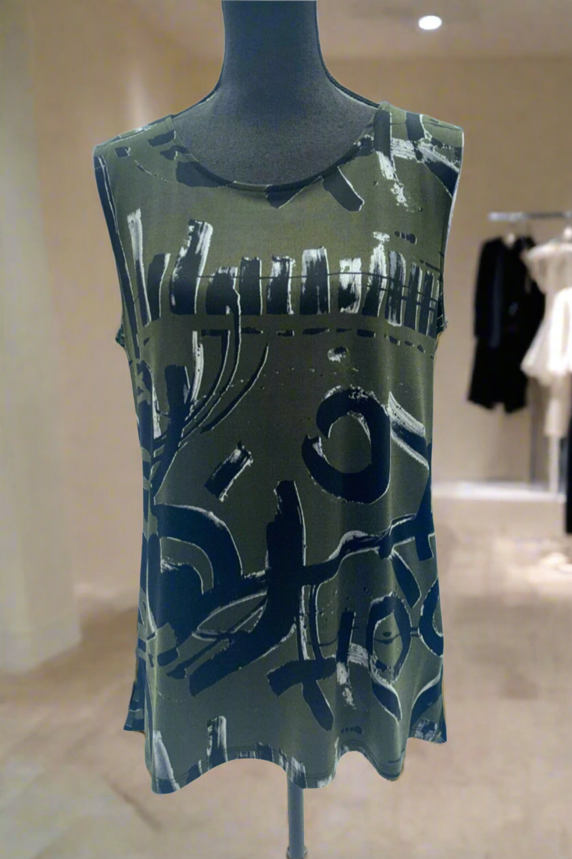 By JJ Sleeveless Graphic Top-IT201P