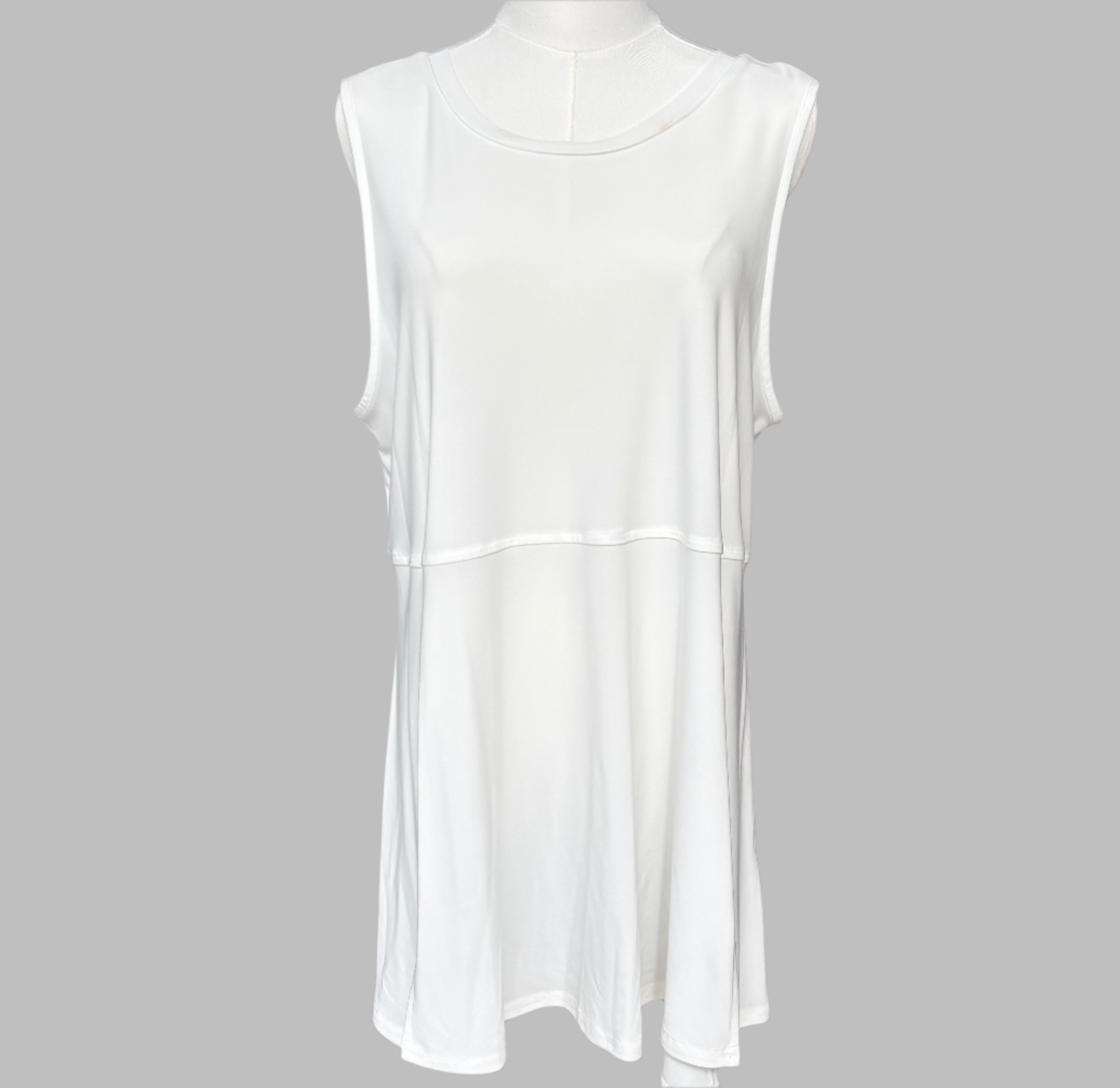 BY J.J Sleeveless Reversible Round or V Neck Tank-JJ-IT108