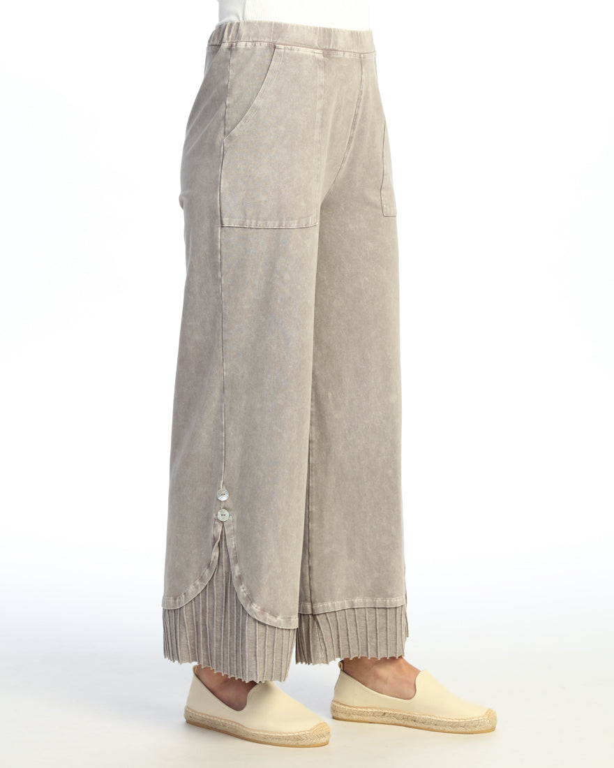 Jess & Jane Mineral Washed Wide-Leg Pant with Rib & Button Detail-M125