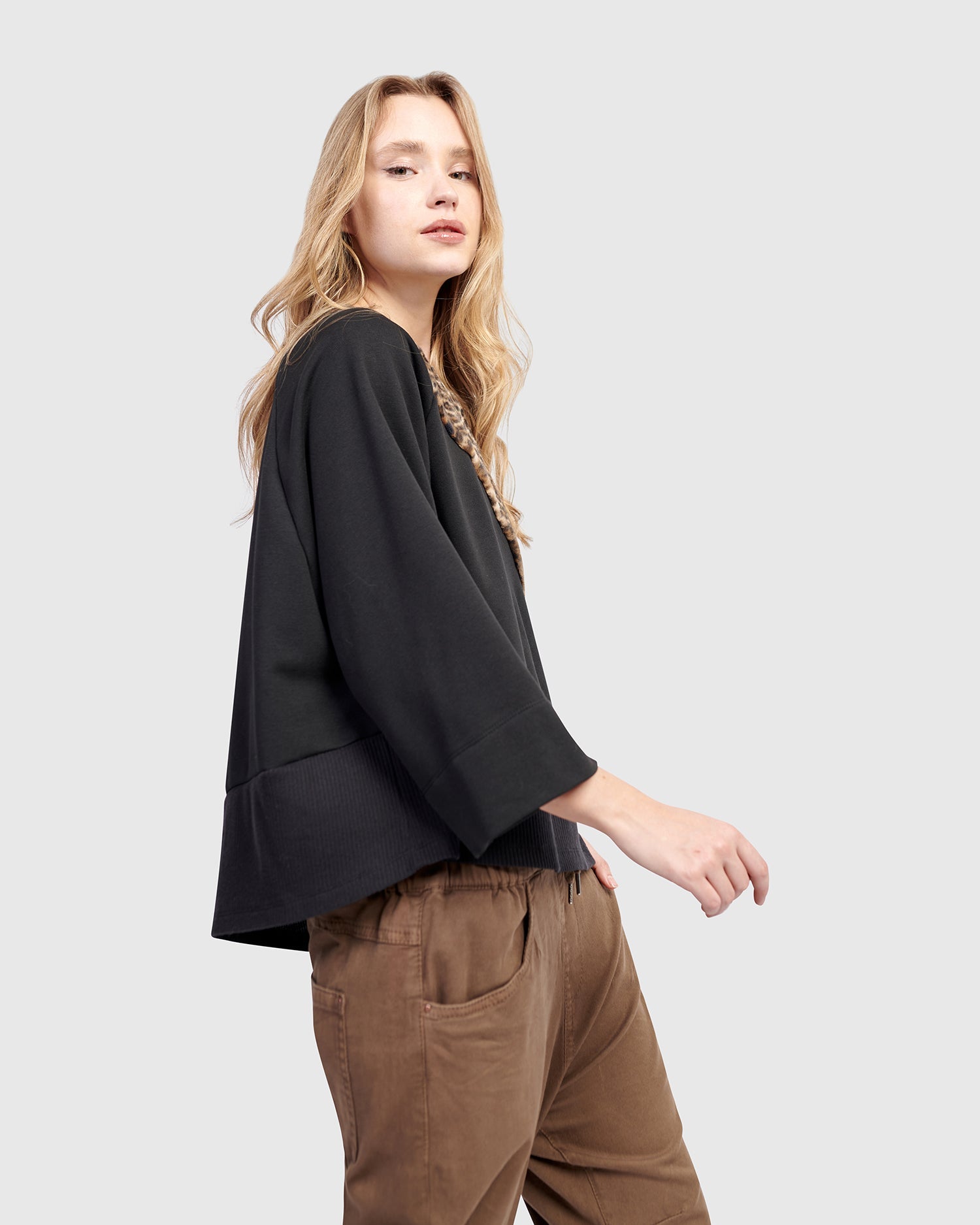 Alembika Urban Wildling Crewneck Top- UT626M