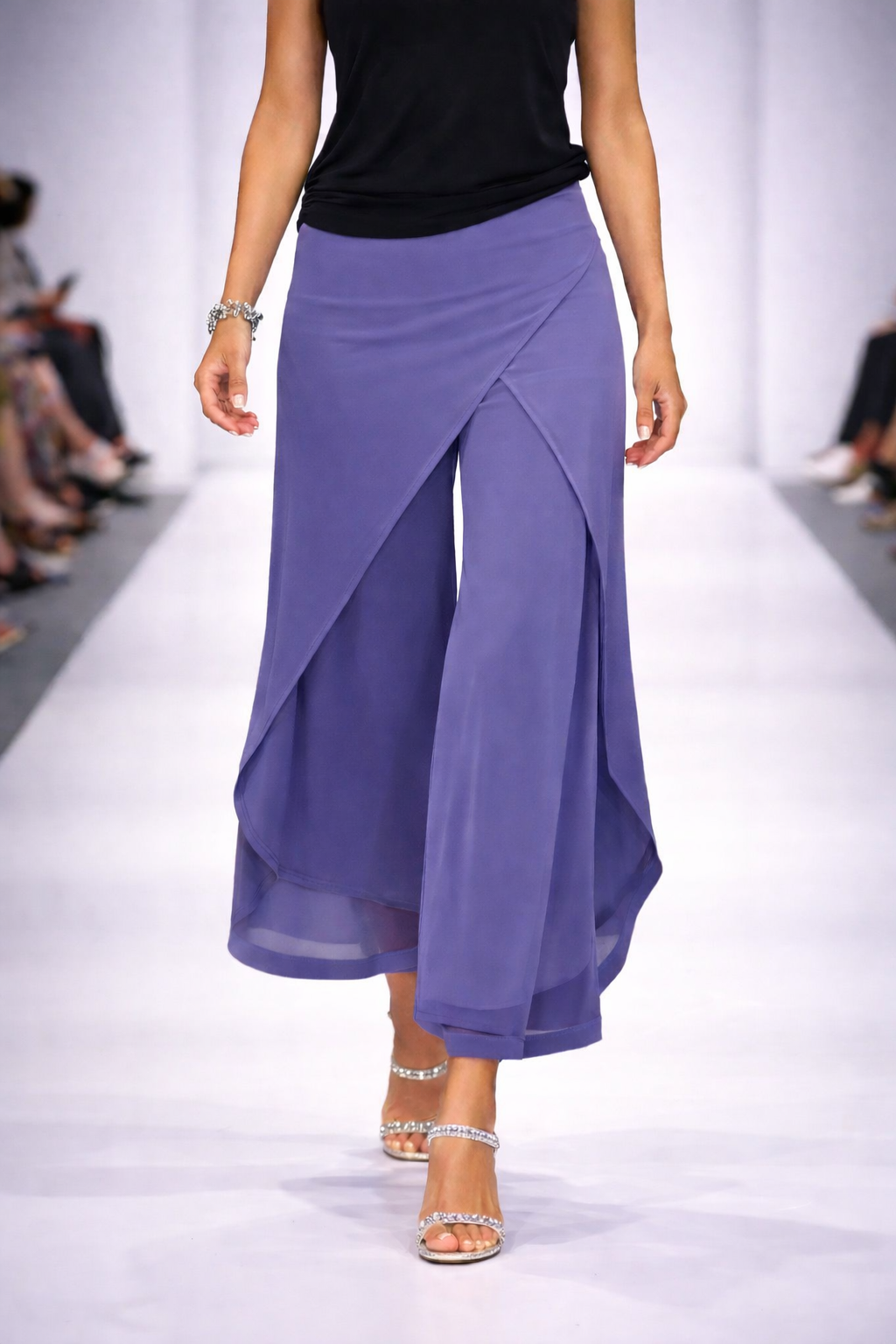 By JJ Layered Mesh Cutout Flood Pants – IT-135