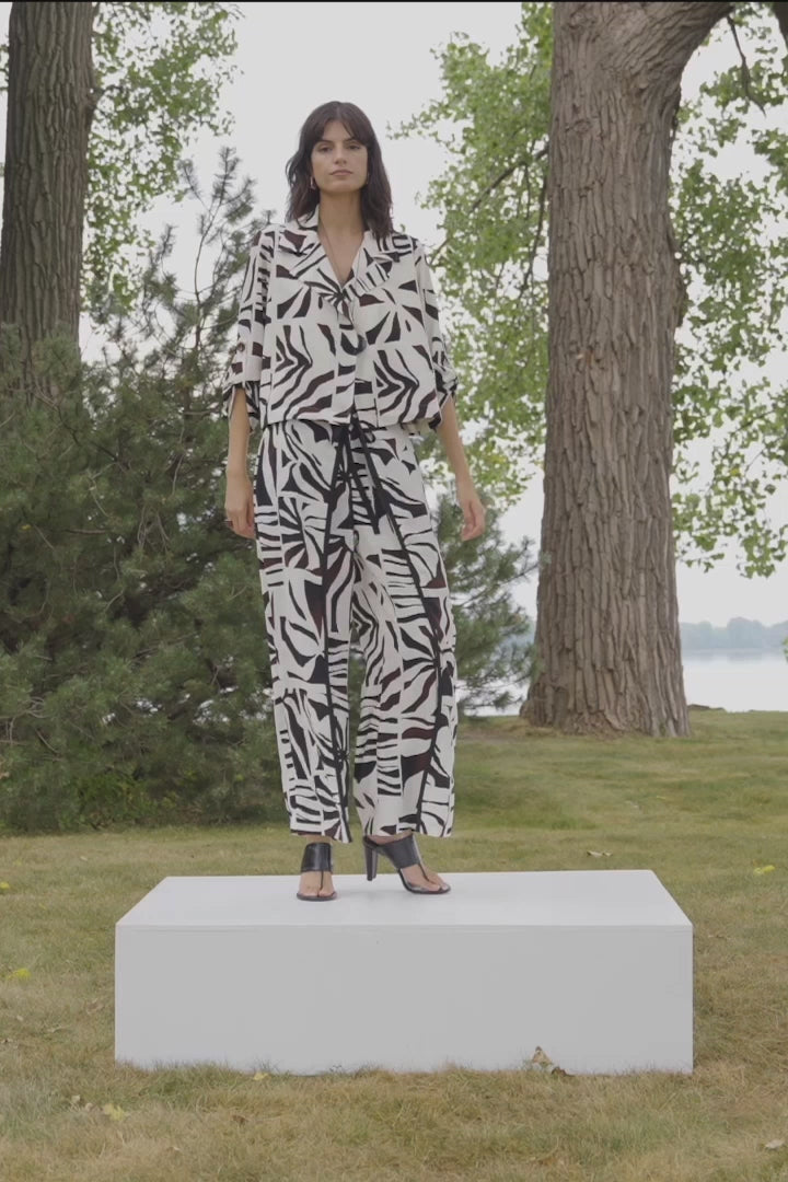 Joseph Ribkoff Woven Gauze Tropical Print Wide Leg Pants-262056