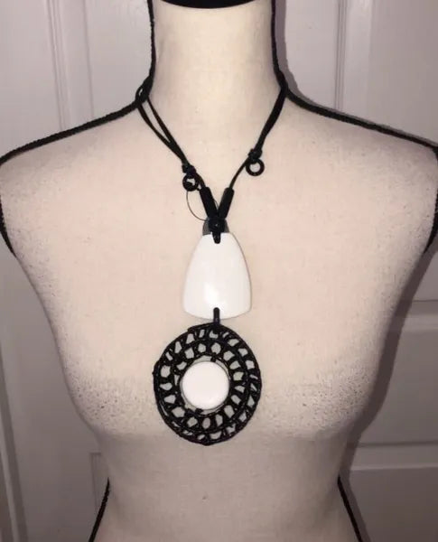 Alisha.D Artisan Woven Pendant Necklace-NT1189