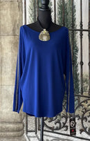 Frank Lyman Simplistic Top With Rhinestone Trim-174026